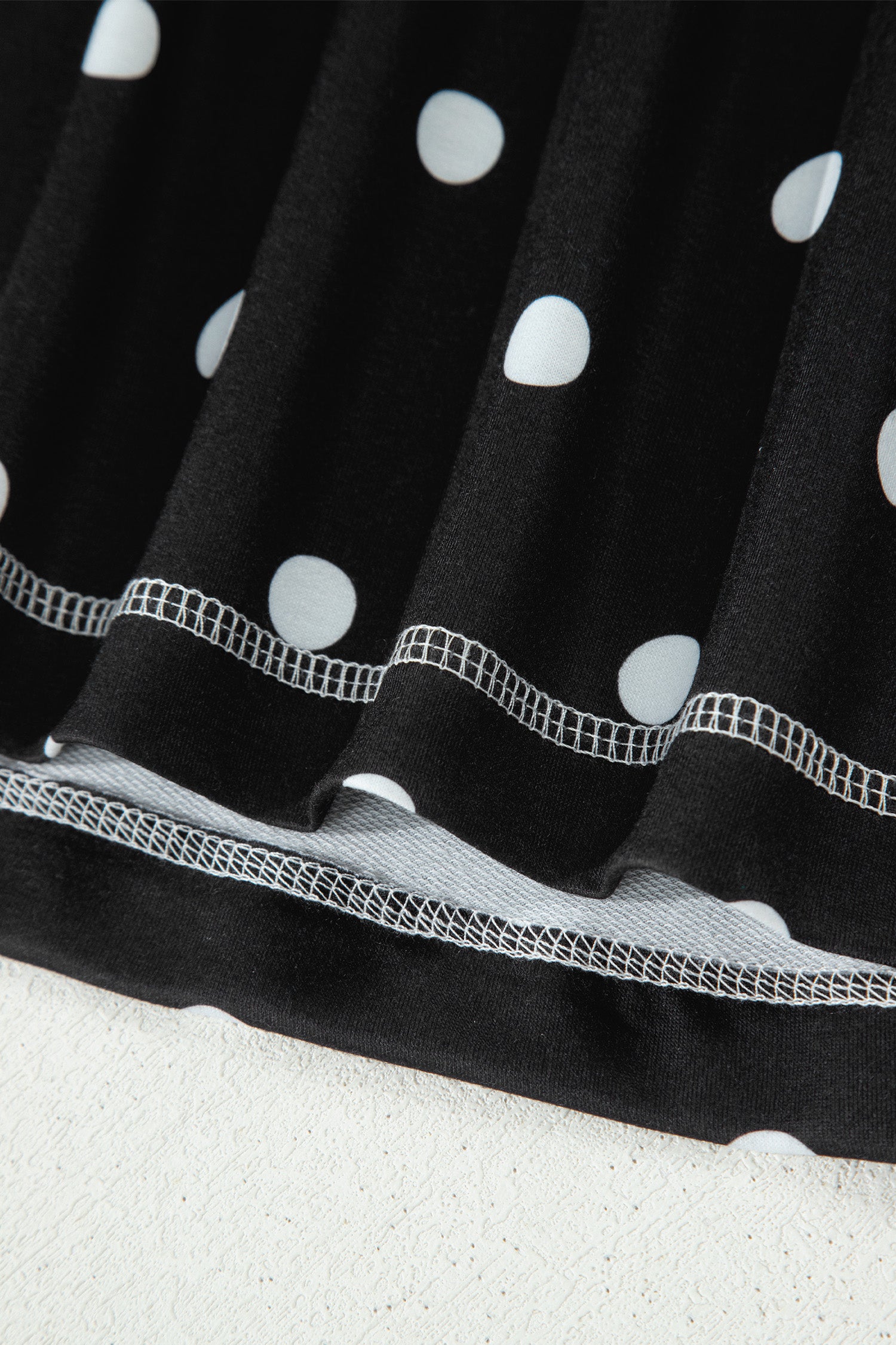 White Exposed Seam Detail Polka Dot Loose Tee Drawstring Shorts Set