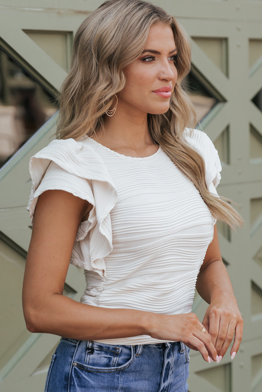 Casual Wavy Textured Ruffle Sleeve Top